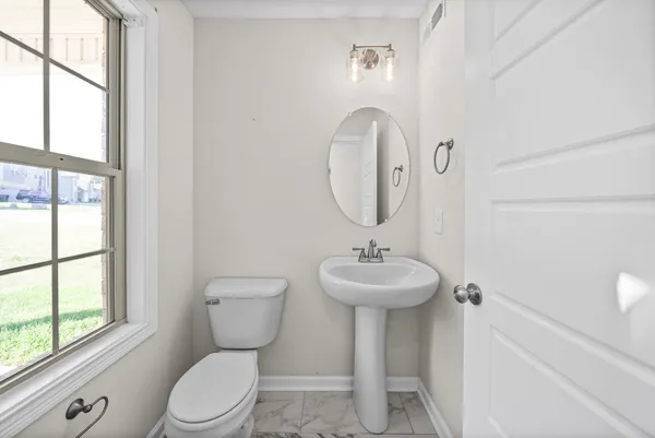 $2,395 | 748 Jodine Ann Drive, Clarksville, TN 37043