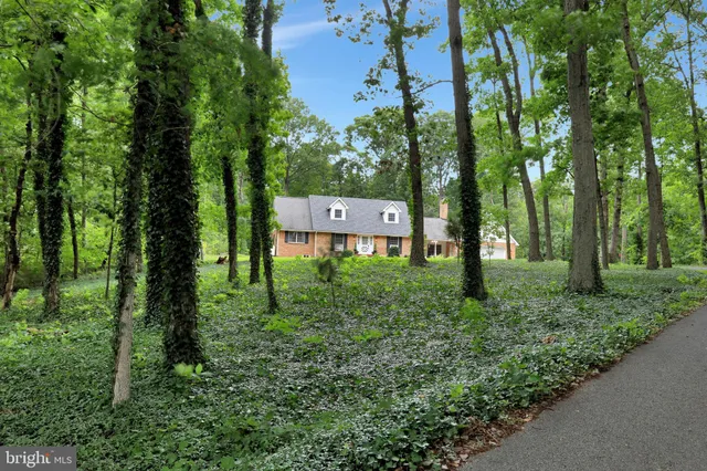 $527,500 | 9611 Shimpstown Road, Mercersburg, PA 17236