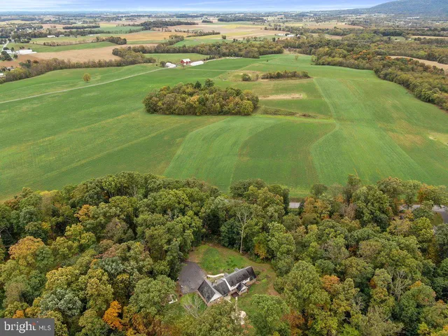 $527,500 | 9611 Shimpstown Road, Mercersburg, PA 17236