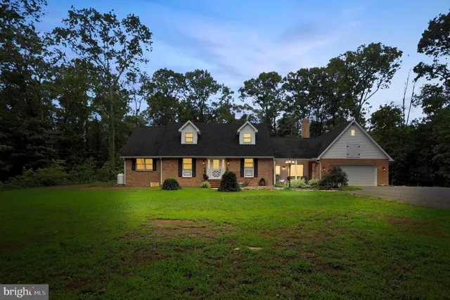 $527,500 | 9611 Shimpstown Road, Mercersburg, PA 17236