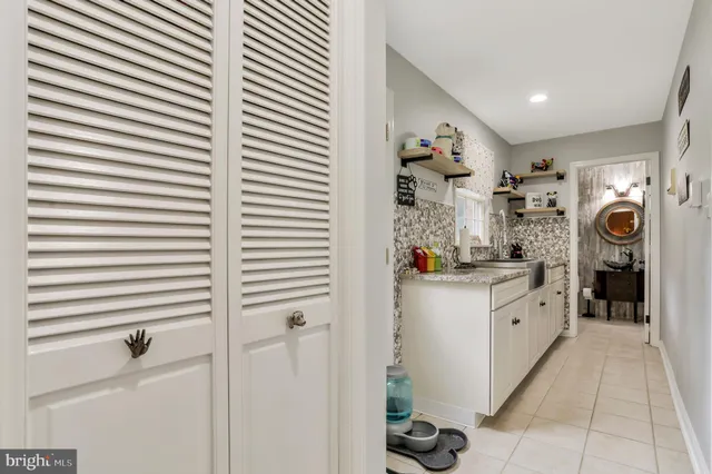 $527,500 | 9611 Shimpstown Road, Mercersburg, PA 17236