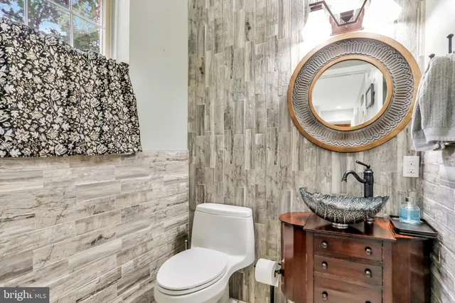 $527,500 | 9611 Shimpstown Road, Mercersburg, PA 17236