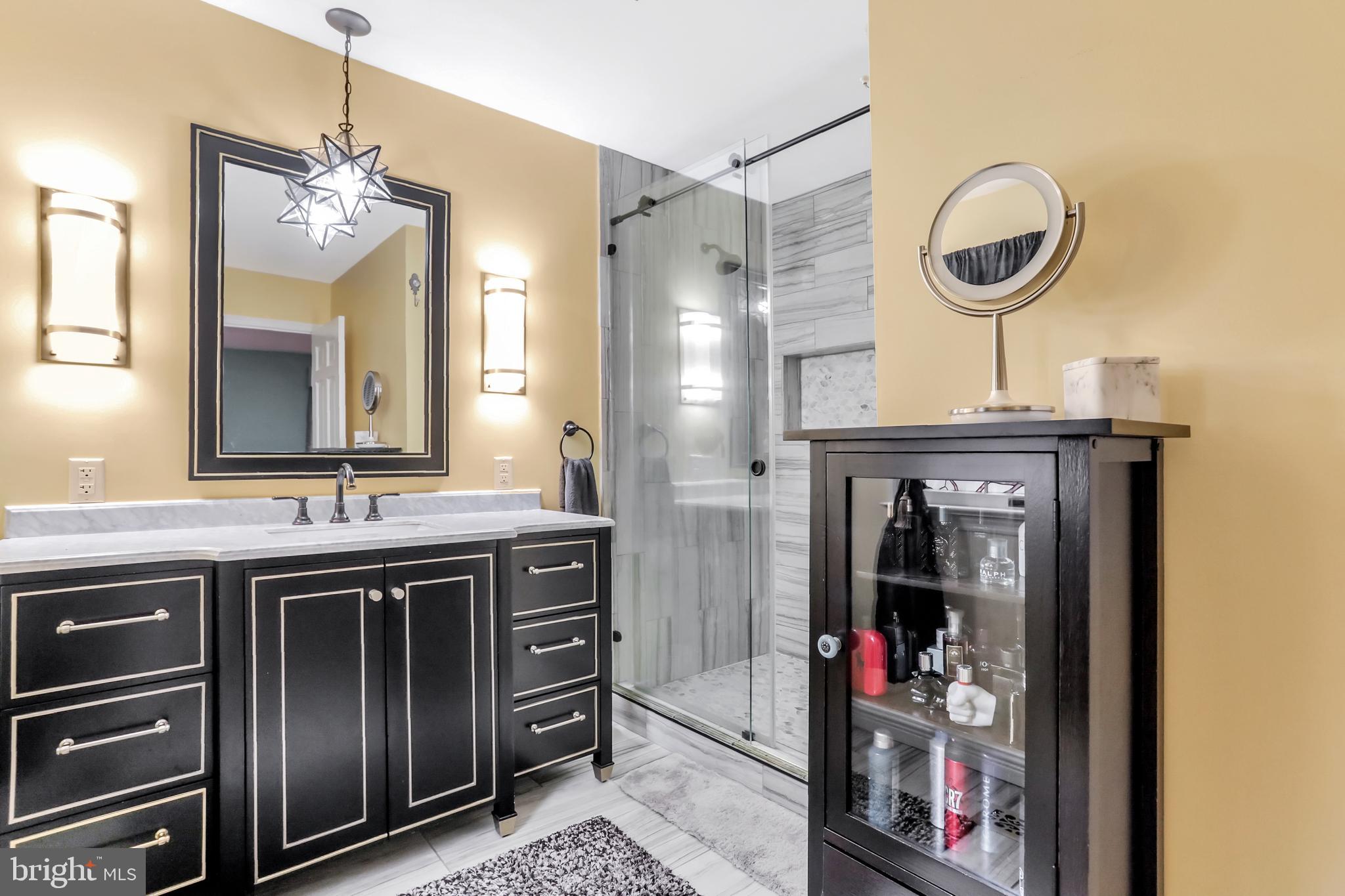 9611 Shimpstown Road Mercersburg, PA 17236 - Photo 70 of 147 Full Custom Marble Tile Shower w/ Full Glass Door