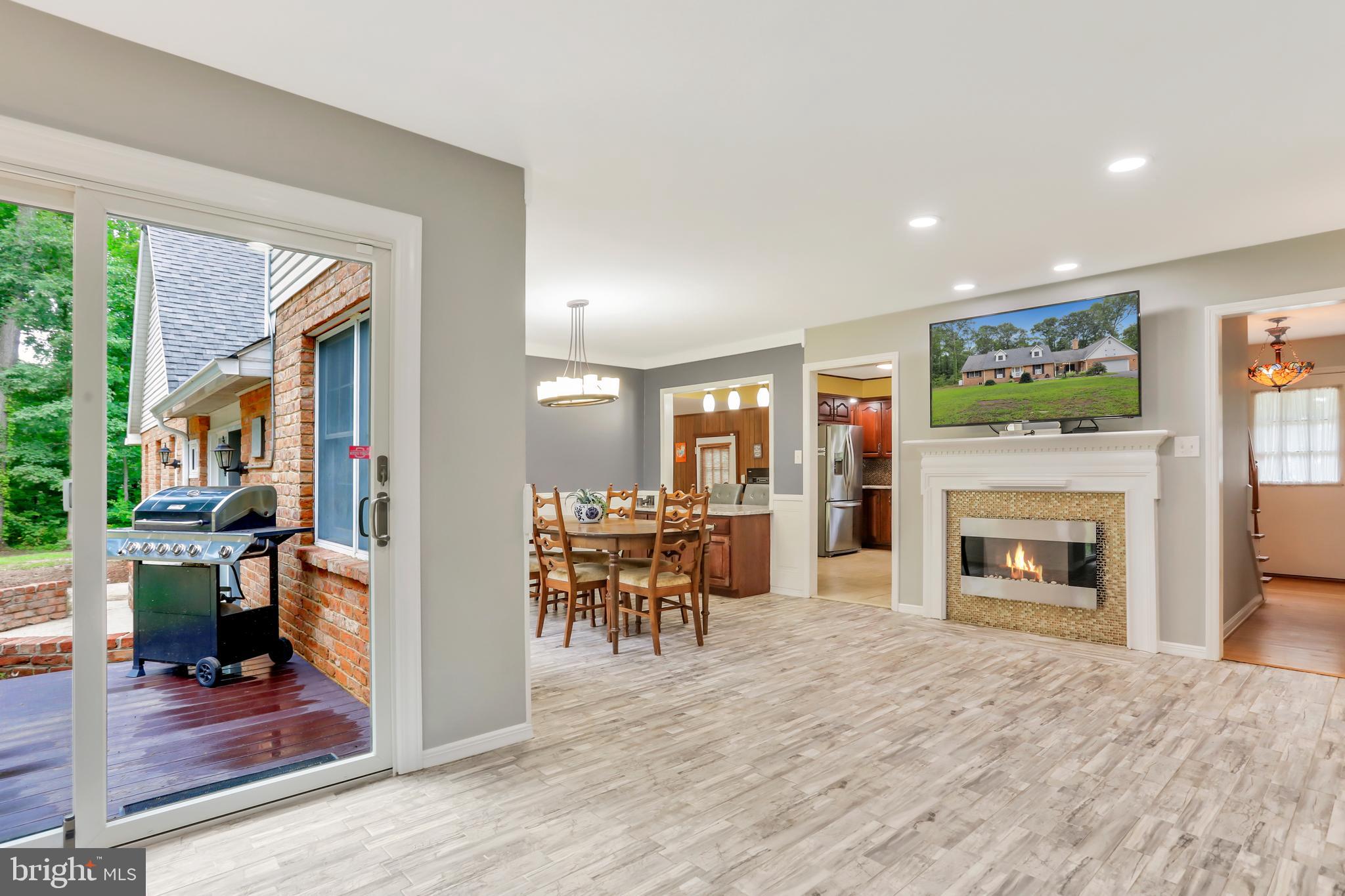 9611 Shimpstown Road Mercersburg, PA 17236 - Photo 10 of 147 OPEN Large Main Living Rm w/ Custom Focal FP