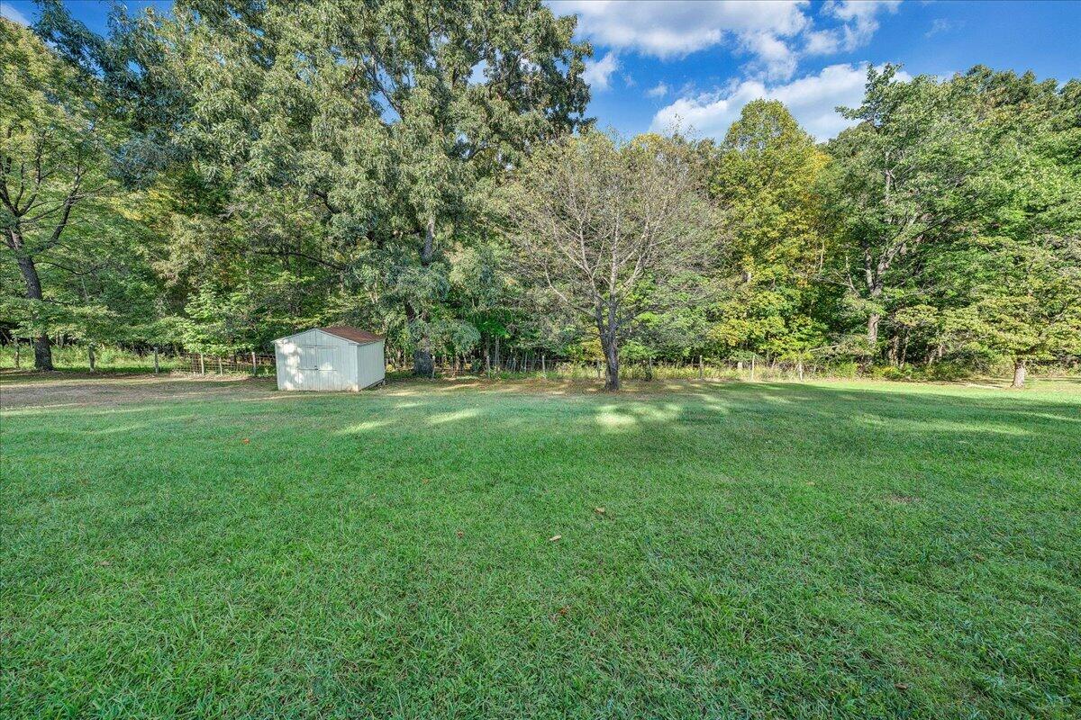 290 Fields Avenue Blue Ridge, VA 24064 - Photo 7 of 31 34-MIB01631