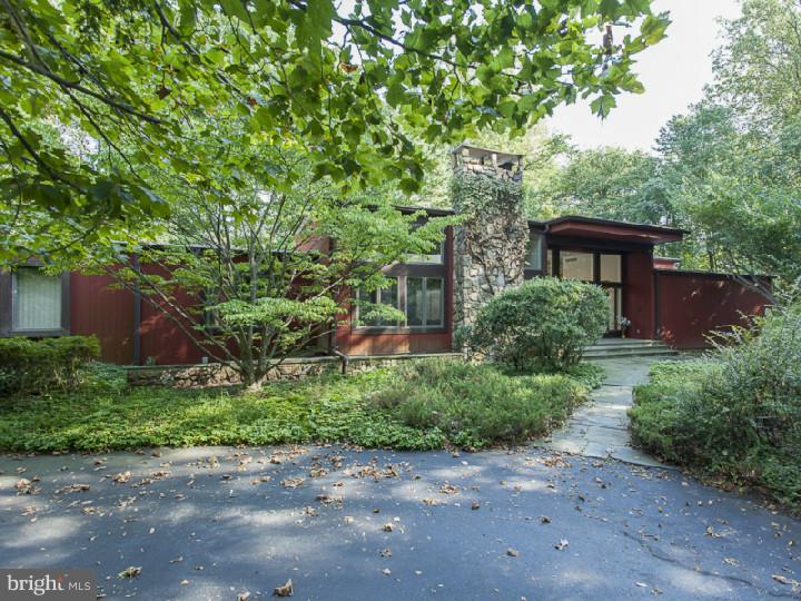 910 Stuart Road Princeton, NJ 08540 - Photo 1 of 25