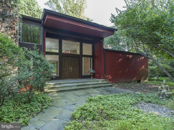 910 Stuart Road Princeton, NJ 08540 - Photo 2 of 25