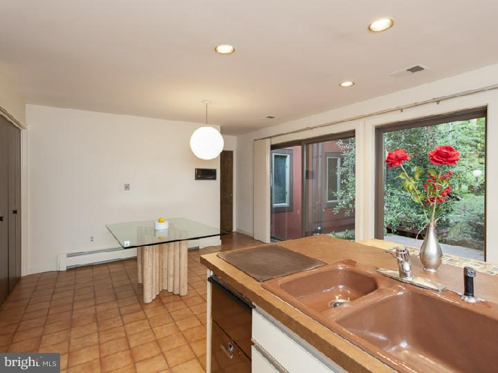 910 Stuart Road Princeton, NJ 08540 - Photo 13 of 25
