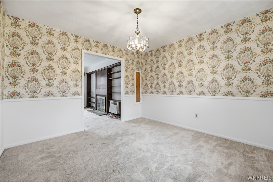 1 Hunters Lane Amherst, NY 14221 - Photo 16 of 40