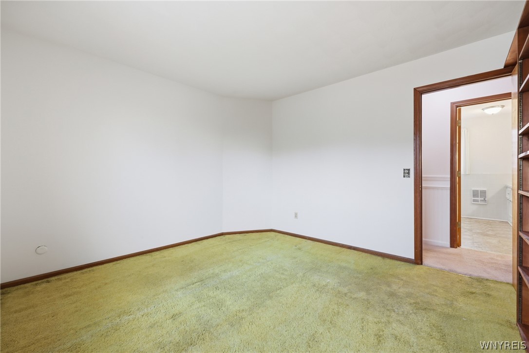 1 Hunters Lane Amherst, NY 14221 - Photo 29 of 40