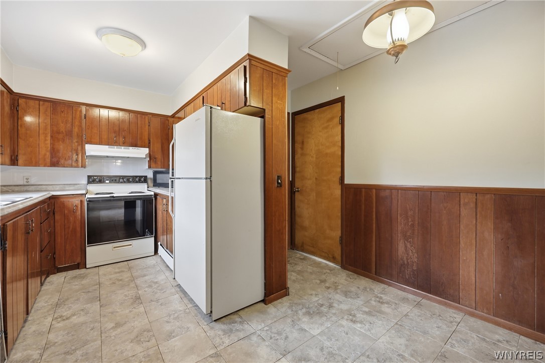 1 Hunters Lane Amherst, NY 14221 - Photo 10 of 40