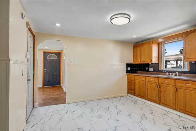 $229,900 | 329 Atlantic Avenue, Cheektowaga, NY 14212