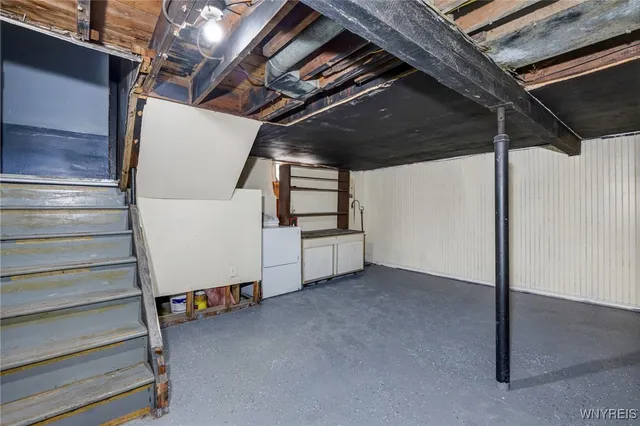 $229,900 | 329 Atlantic Avenue, Cheektowaga, NY 14212