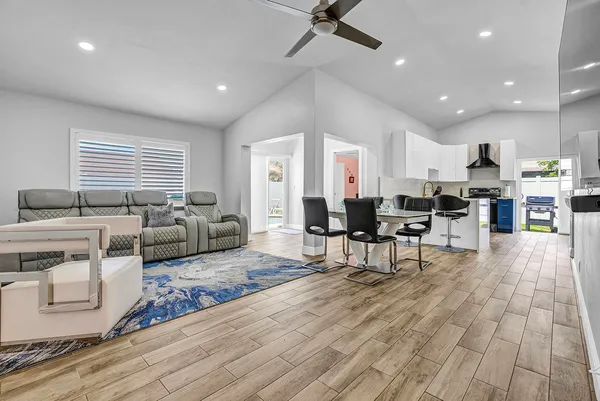 $4,700 | 19119 Winslow Terrace, Boca Raton, FL 33434