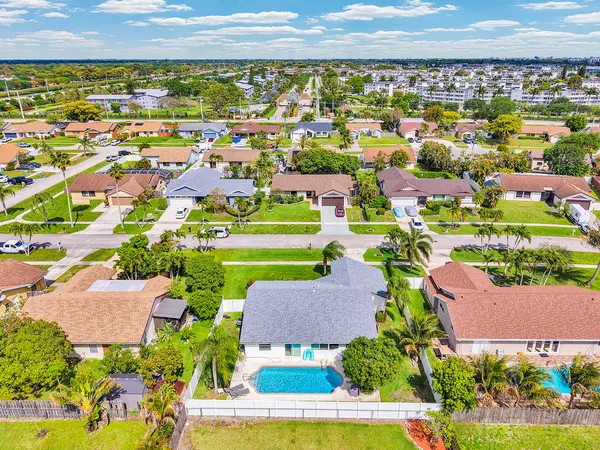 $4,700 | 19119 Winslow Terrace, Boca Raton, FL 33434