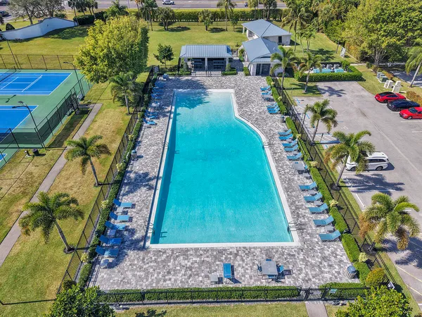 $4,700 | 19119 Winslow Terrace, Boca Raton, FL 33434
