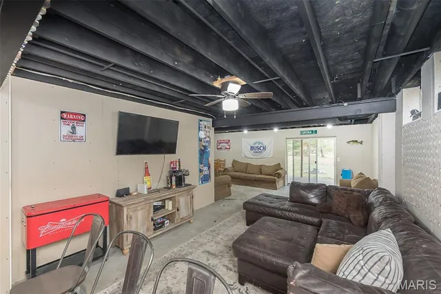 $235,000 | 212 Gentle Pine Lane, Winfield, MO 63389