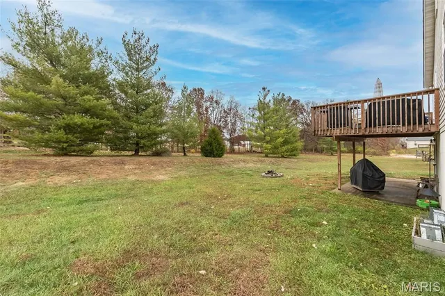 $235,000 | 212 Gentle Pine Lane, Winfield, MO 63389