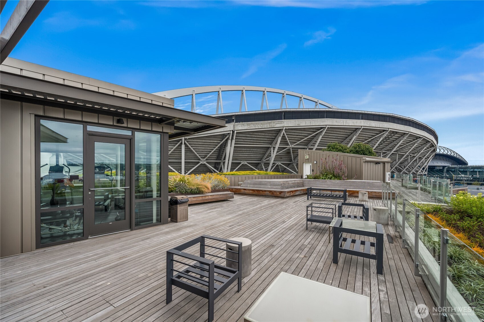 590 1st Avenue South, Unit 902 Seattle, WA 98104 - Photo 23 of 29