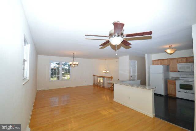 9335 Lees Ridge Road Warrenton, VA 20186 - Photo 6 of 25 Dining Room