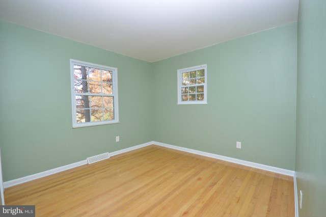 9335 Lees Ridge Road Warrenton, VA 20186 - Photo 10 of 25 Bedroom