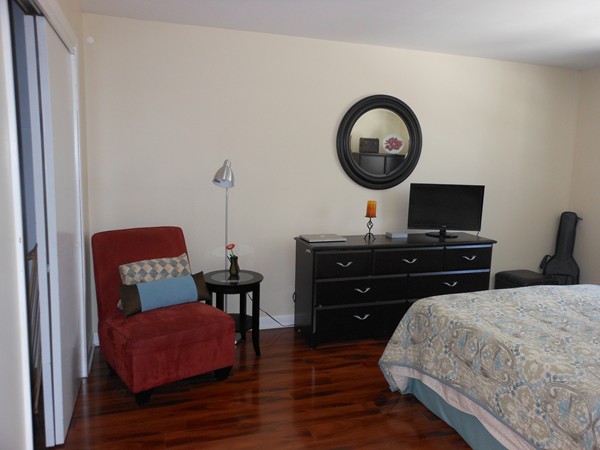 57 Jacqueline Road, Unit 11 Waltham, MA 02452 - Photo 10 of 21 Gallery Image 10