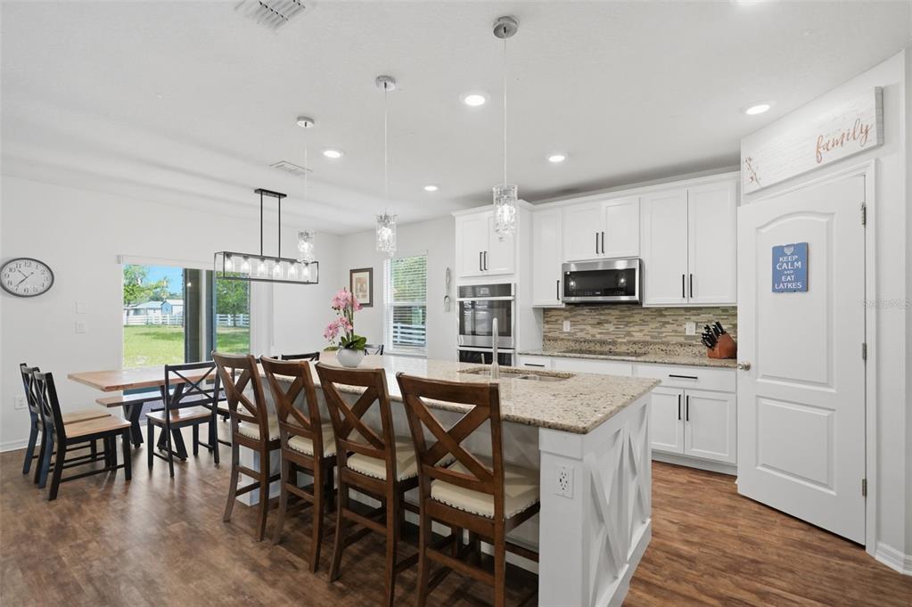 9025 Mazette Road Weeki Wachee, FL 34613 - Photo 16 of 100