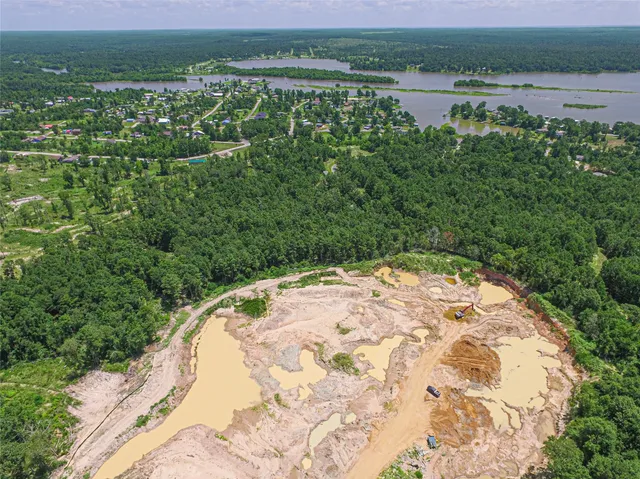 a view of a lake view