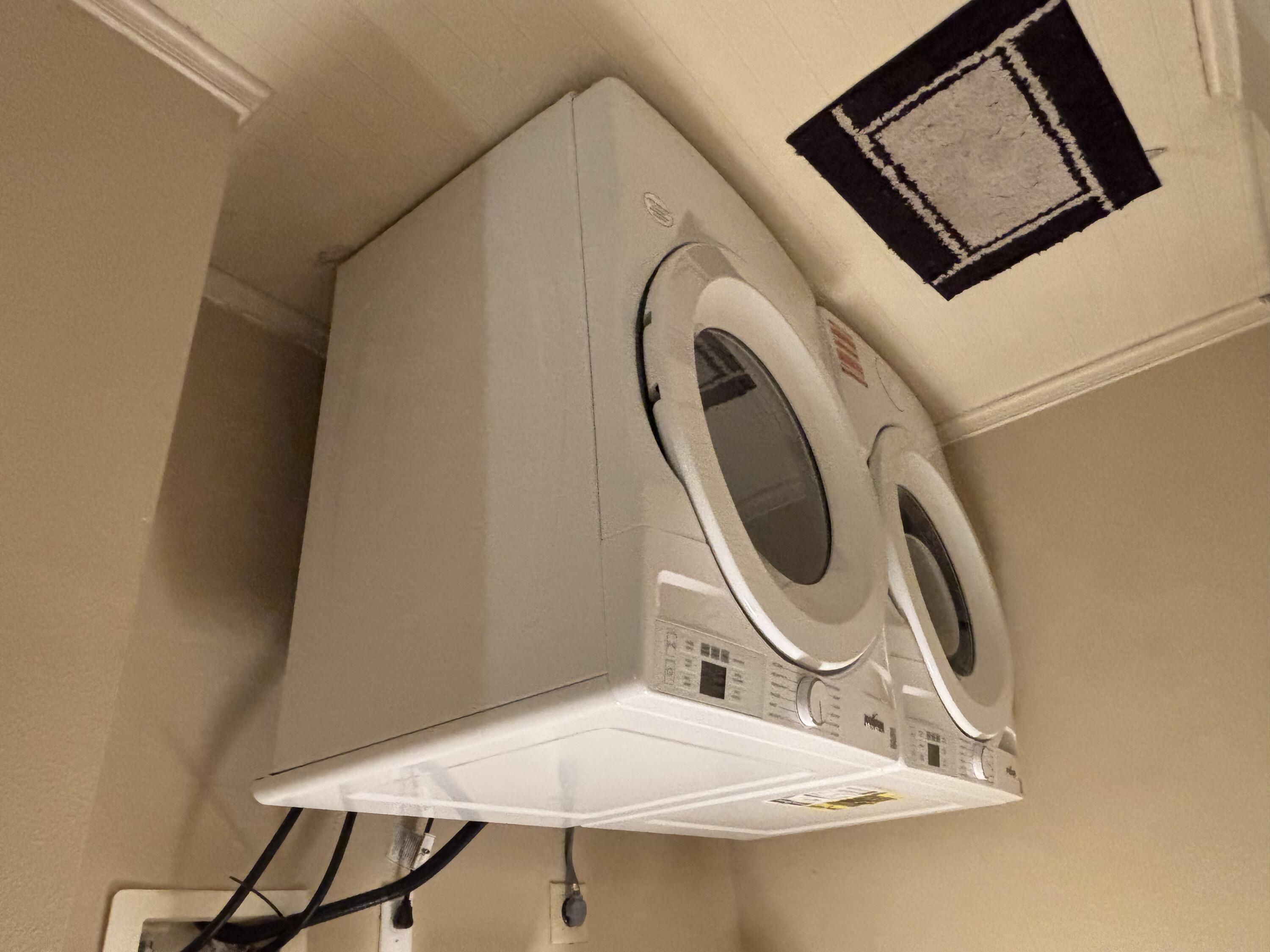 21486 St Andrews Grand Circle, Unit 16 Boca Raton, FL 33486 - Photo 29 of 34 Laundry 3