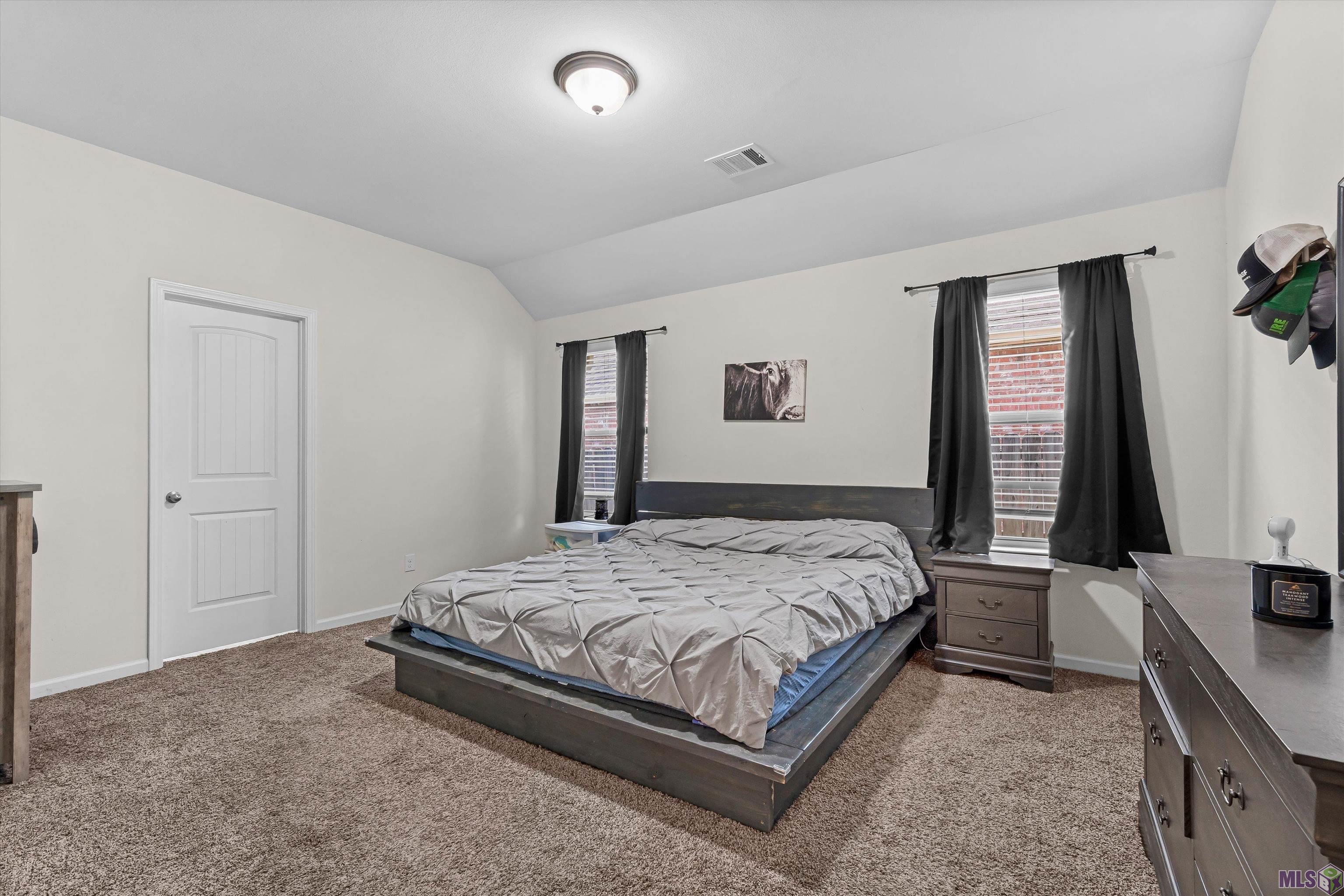 28448 Longfellow Lane Albany, LA 70711 - Photo 9 of 17