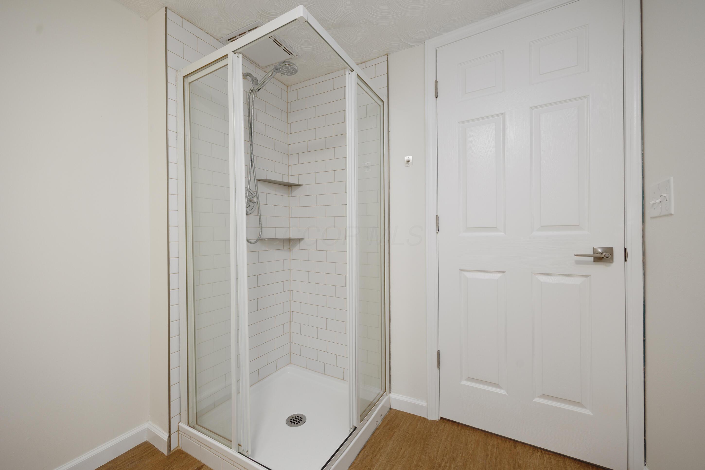 2045 Whitehead Road Columbus, OH 43223 - Photo 20 of 55 2045 Whitehead rd_20