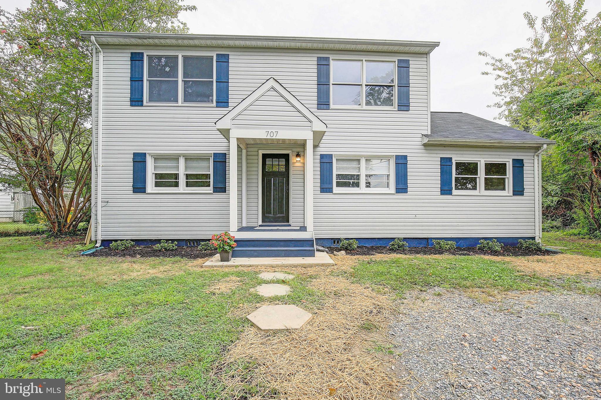 707 Kingfisher Road Deale, MD 20751 - Photo 2 of 39 Gallery Image 2