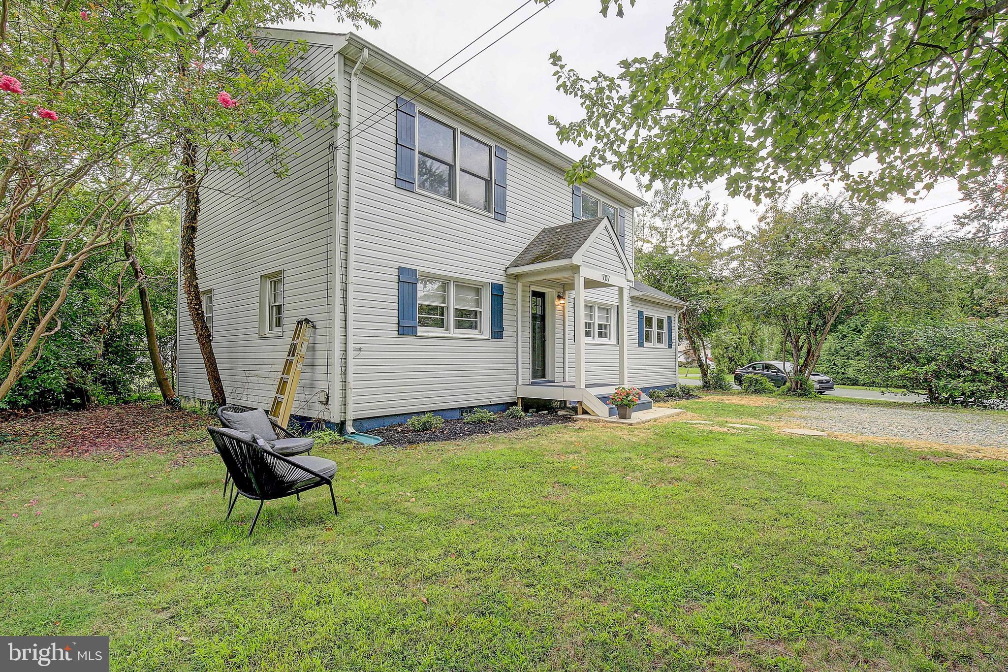 707 Kingfisher Road Deale, MD 20751 - Photo 4 of 39 Gallery Image 4