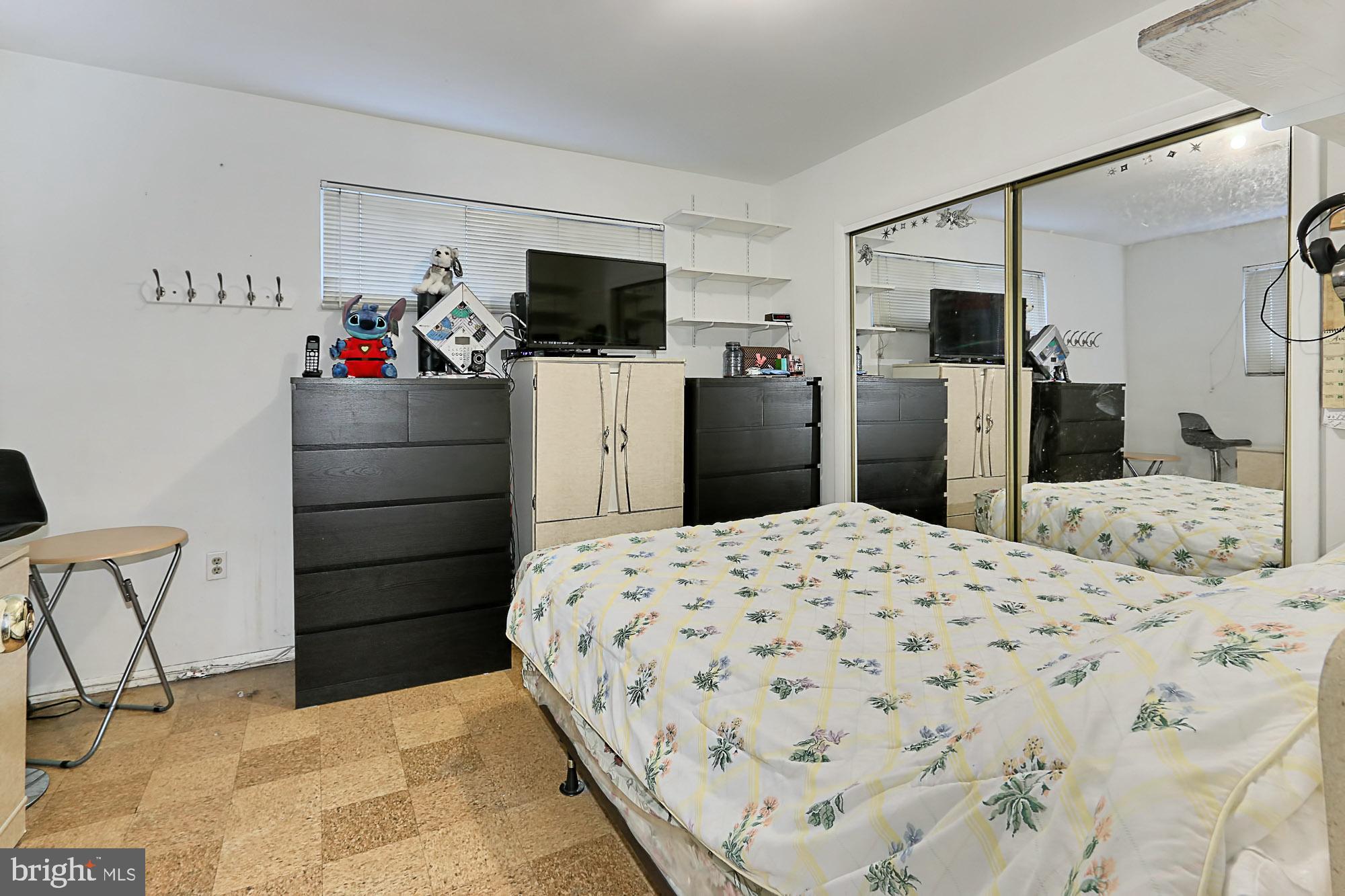 6317 Greeley Boulevard Springfield, VA 22152 - Photo 28 of 49 Legal lower level bedroom 4