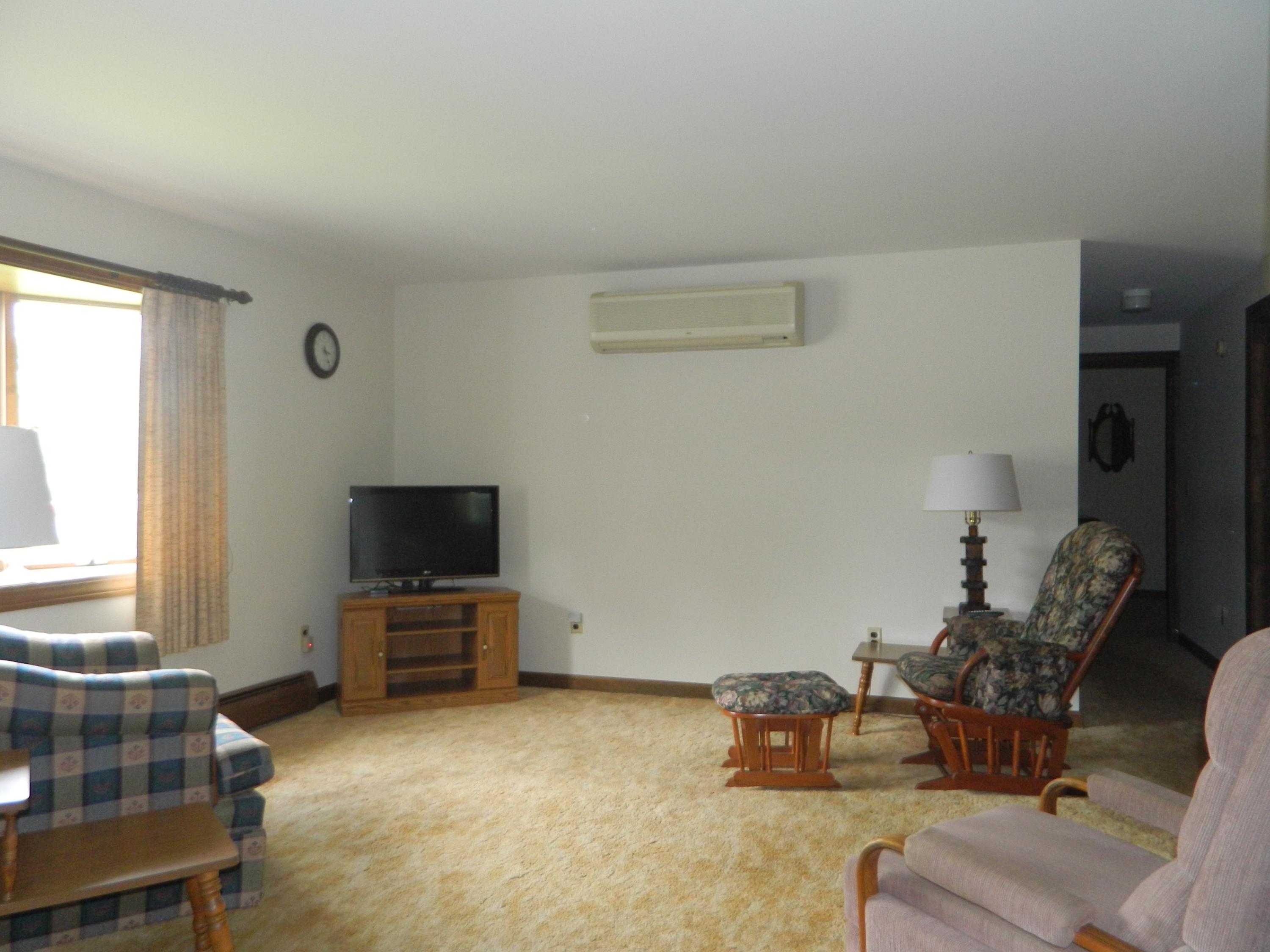 127 Pleasant Street Springvale, ME 04083 - Photo 17 of 47 DSCN7426