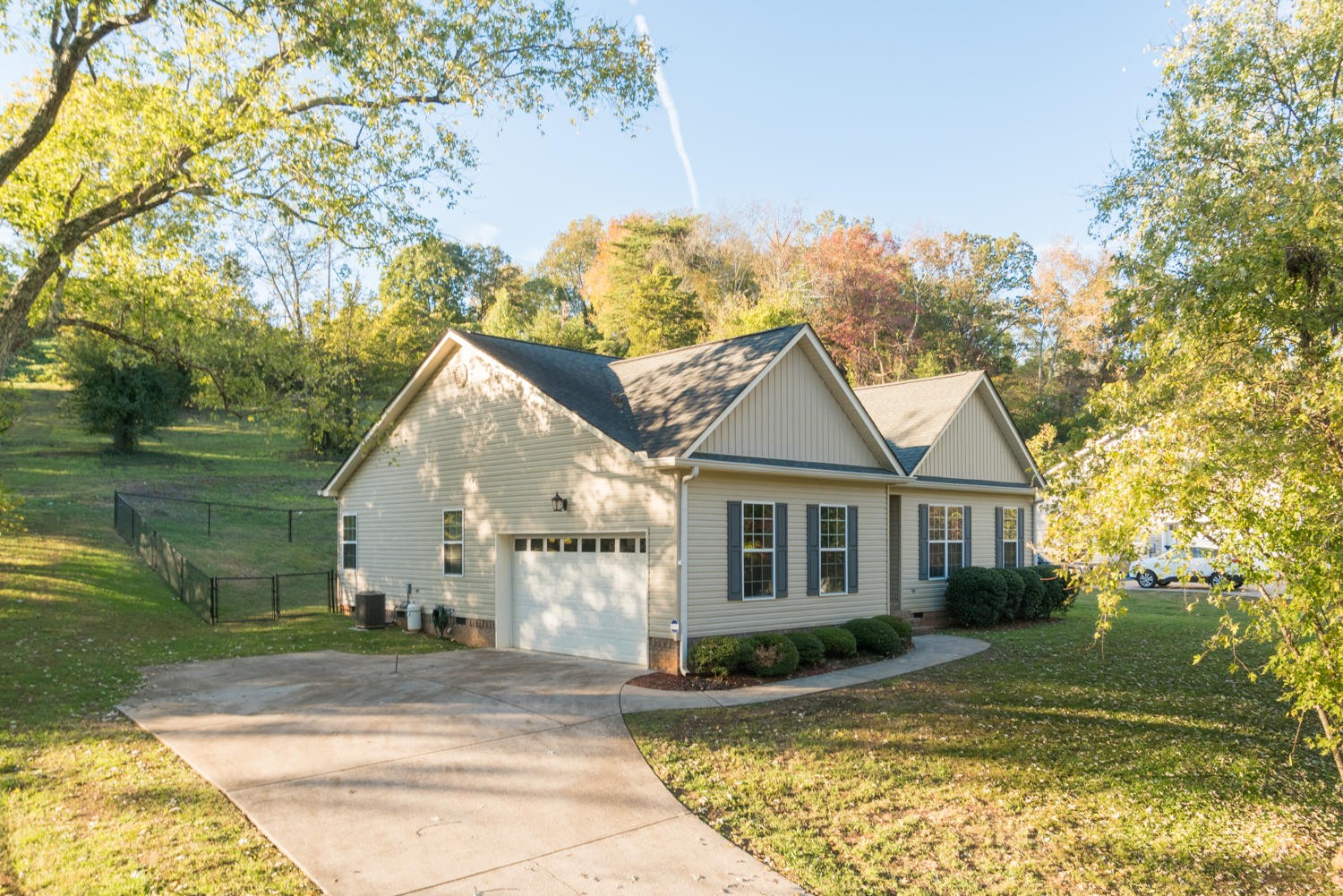 3319 Martin Road Chattanooga, TN 37415 - Photo 2 of 18