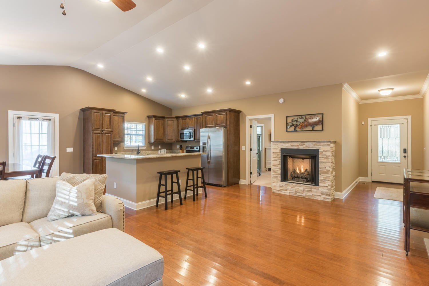 3319 Martin Road Chattanooga, TN 37415 - Photo 3 of 18
