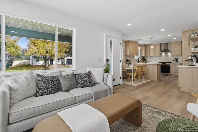 $850,000 | 3724 East Nielsen Lane, Denver, CO 80210