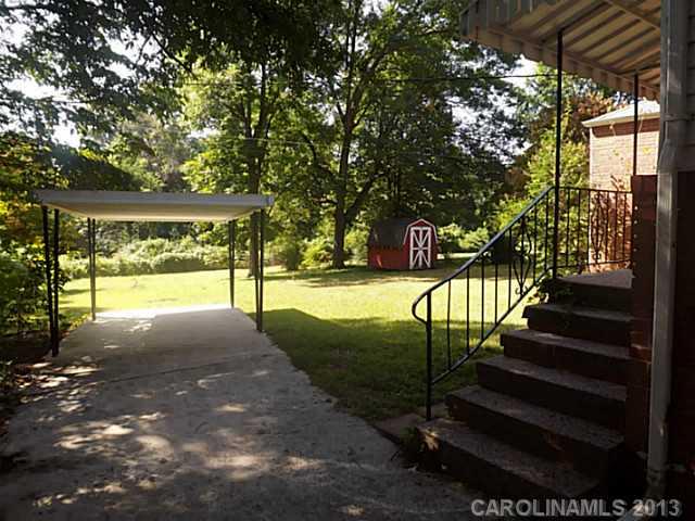 1361 Bethel Road Charlotte, NC 28208 - Photo 14 of 16