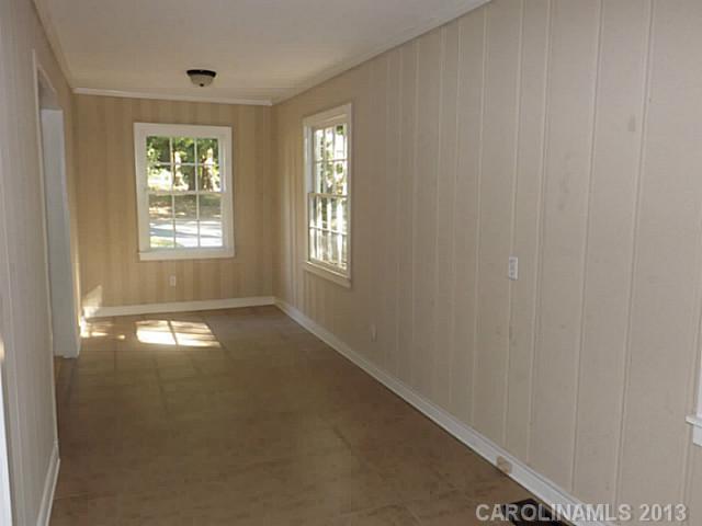 1361 Bethel Road Charlotte, NC 28208 - Photo 7 of 16