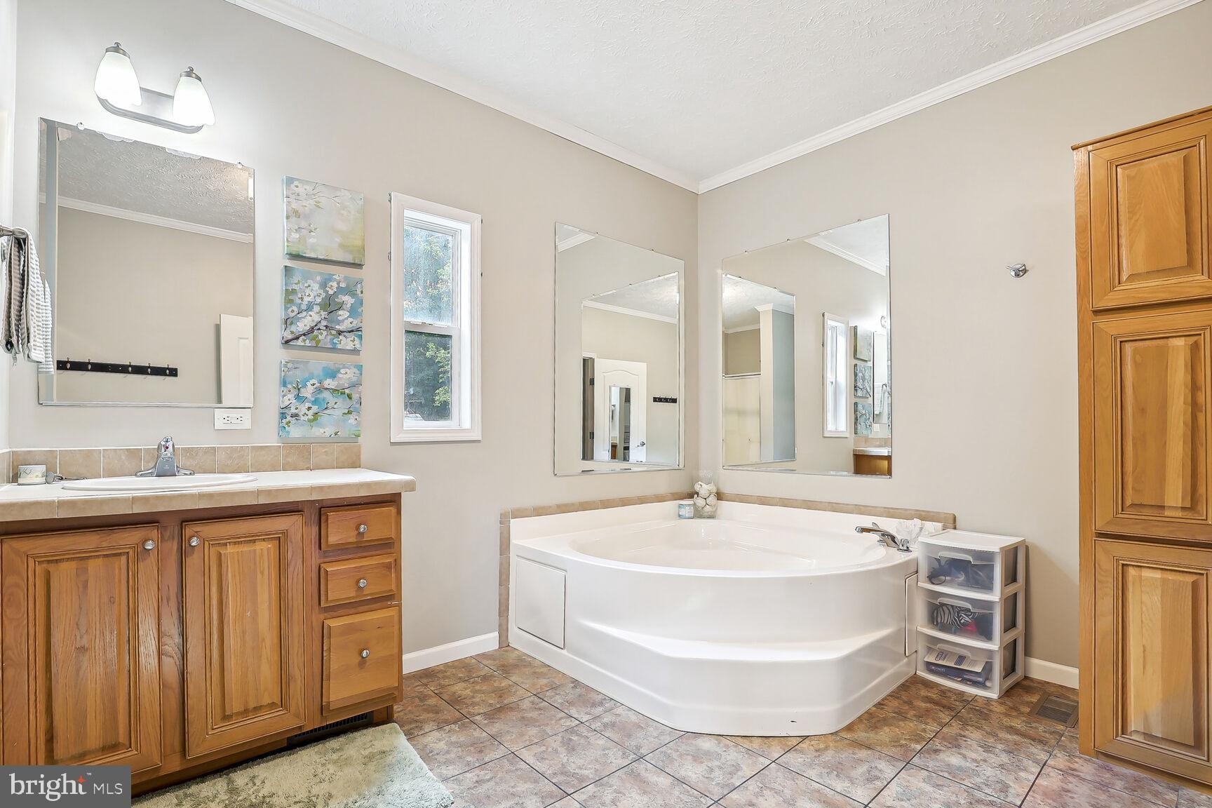 11216 Buckland Road Locust Grove, VA 22508 - Photo 17 of 42 Gallery Image 17