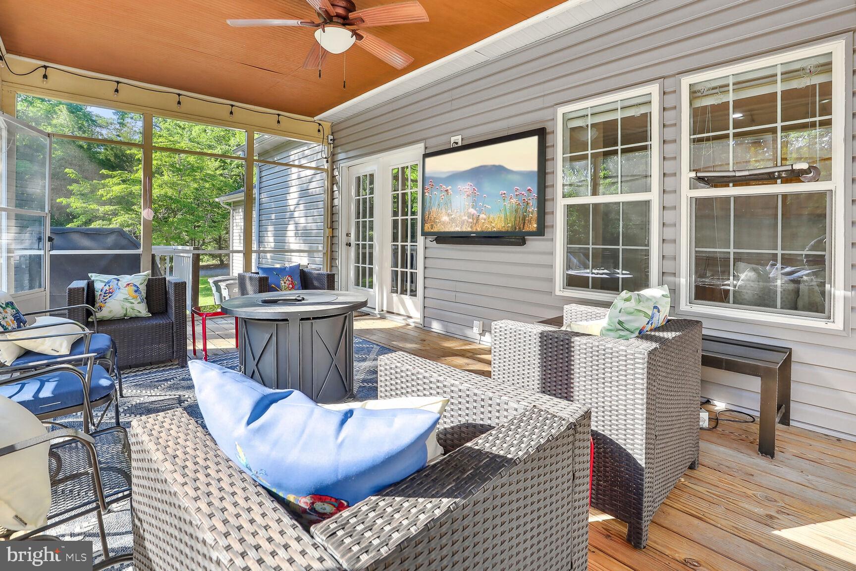 11216 Buckland Road Locust Grove, VA 22508 - Photo 25 of 42 Gallery Image 25