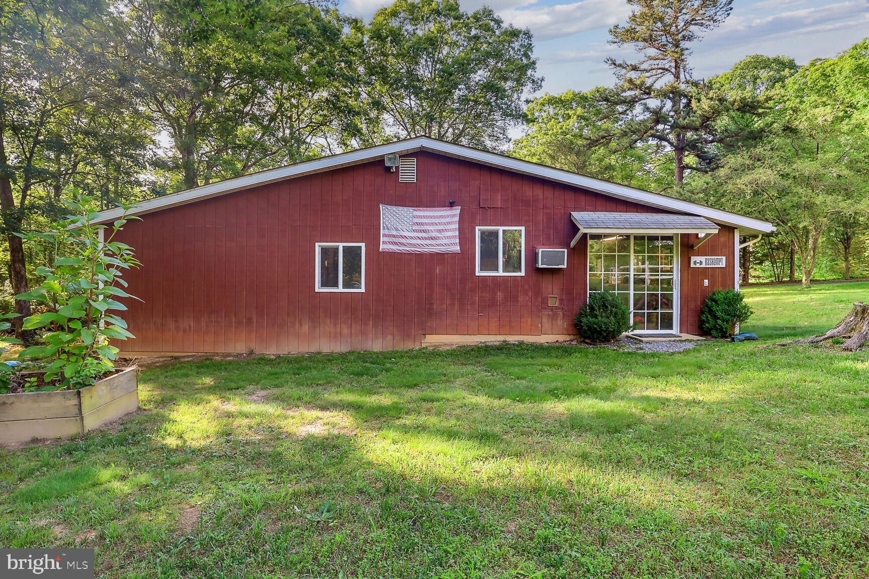 11216 Buckland Road Locust Grove, VA 22508 - Photo 28 of 42 Gallery Image 28