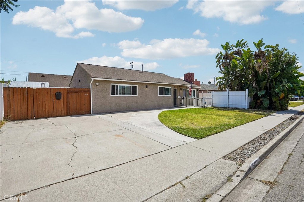 6412 Shawnee Road Westminster, CA 92683 - Photo 3 of 36 a view of a house with entertaining space