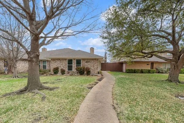 $2,995 | 7106 Casablanca Court, Dallas, TX 75248