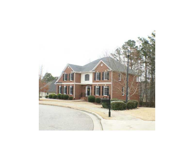 2000 St Michelle PI Alpharetta, GA 30004 - Photo 1 of 1 Exterior Front.