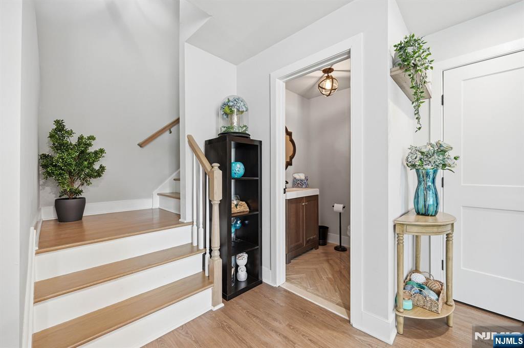 226 Church Lane Wayne, NJ 07470 - Photo 2 of 29 Gallery Image 2