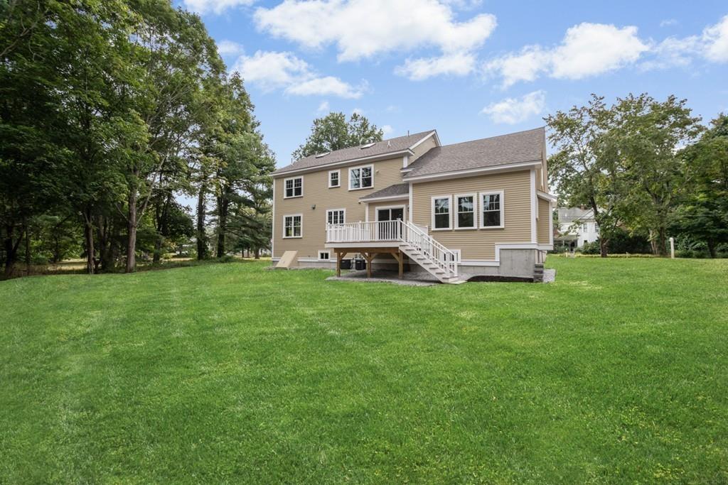822 Barretts Mill Road Concord, MA 01742 - Photo 37 of 41 Gallery Image 37