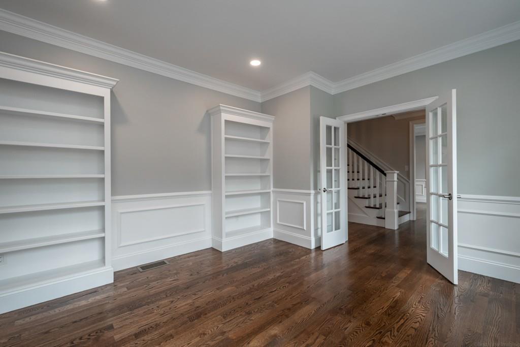 822 Barretts Mill Road Concord, MA 01742 - Photo 6 of 41 Gallery Image 6