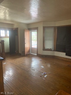 2460 Noble Road Cleveland, OH 44121 - Photo 6 of 15 Gallery Image 6